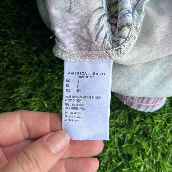 AMERICAN EAGLE Tropical Island Print Shorts size small - Picture 5 of 7